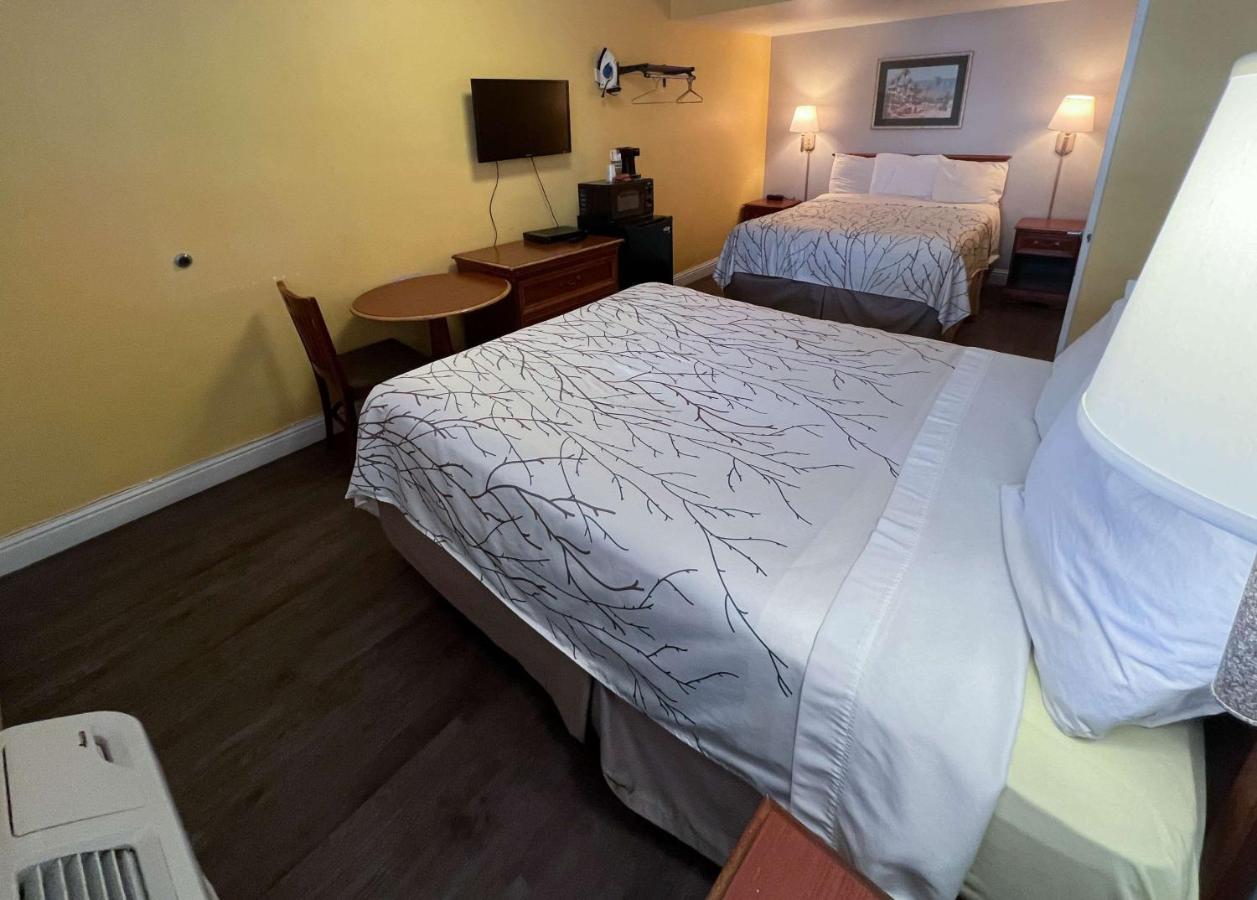 Quadruple Room Non-Smoking