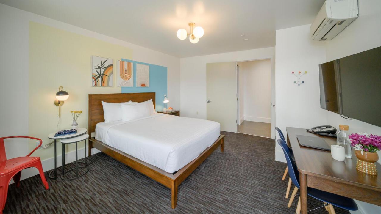 Superior Queen Room