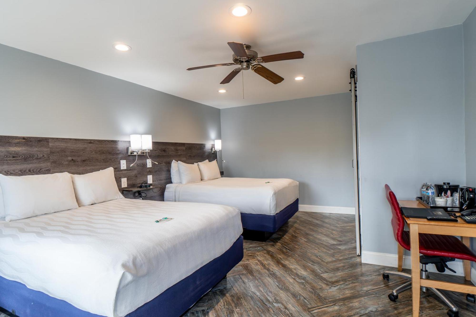 Classic Room 2 Queen Beds