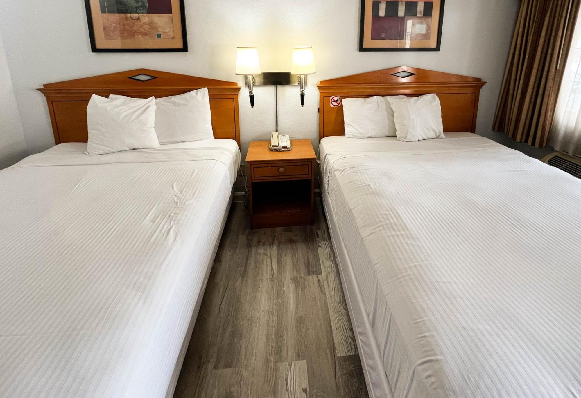 Quadruple Room - Disability Access - Non-Smoking,1660292053:JPEG