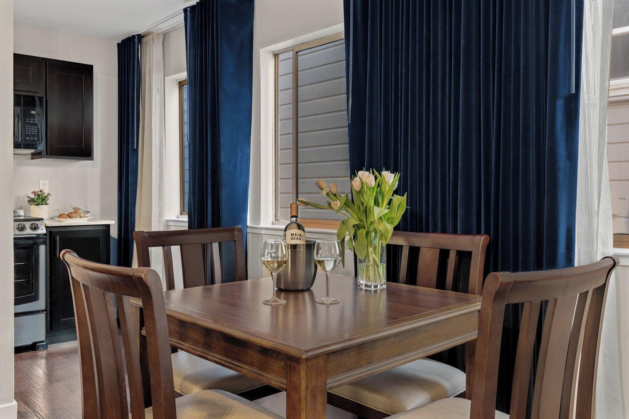 One-Bedroom Suite