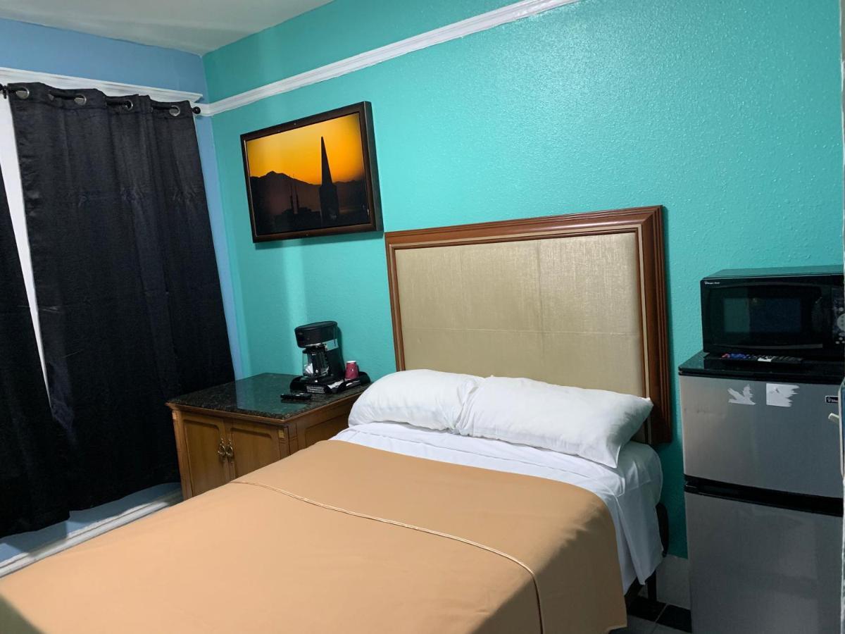 Double Room Shared Hallway Bathroom