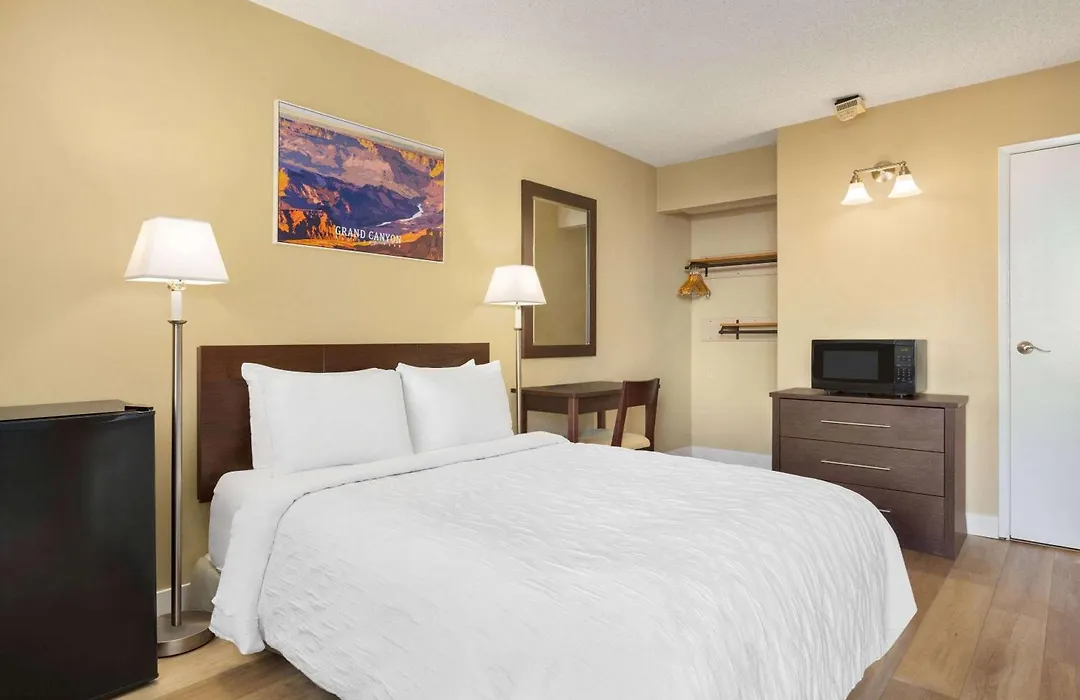 Travelodge By Wyndham Presidio San Francisco-1