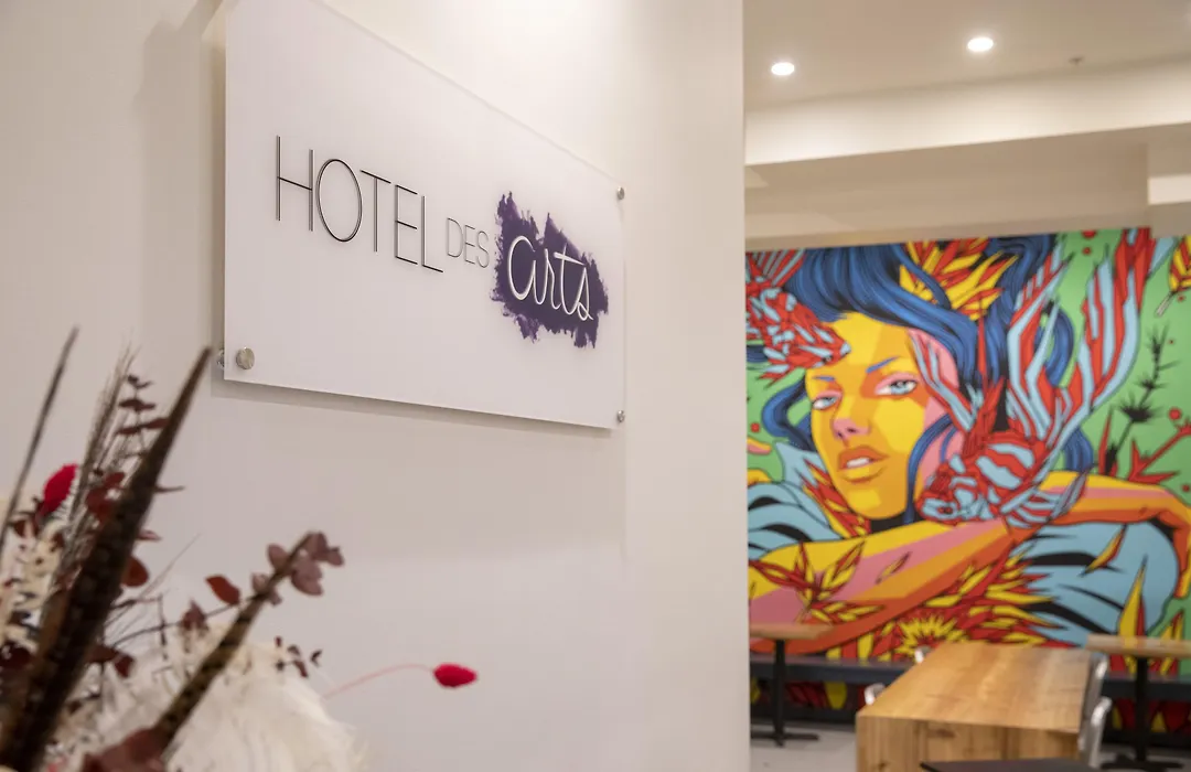 Hotel Des Arts-1
