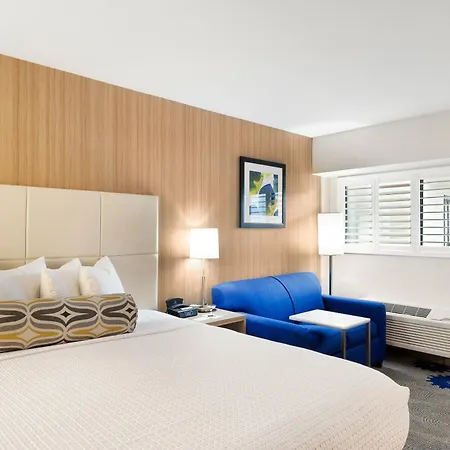 Best Western Red Coach Inn-3