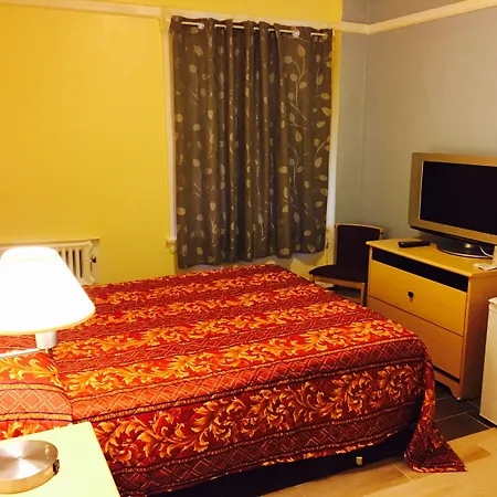 Aldrich Hotel-2