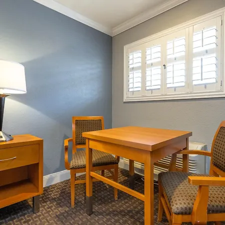 Soma Park Inn-3