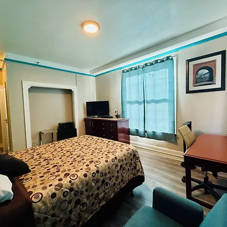 Admiral Hotel-2