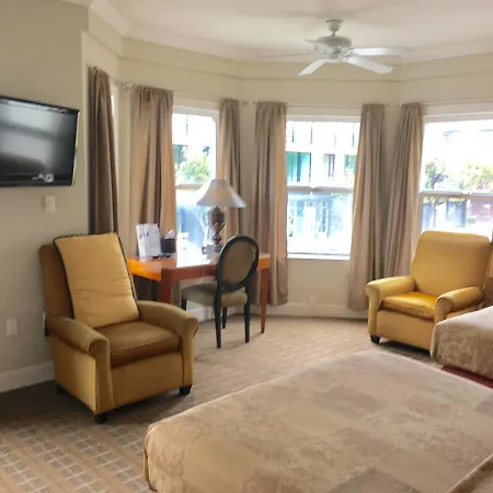 Americas Best Value Inn & Suites - Soma-3